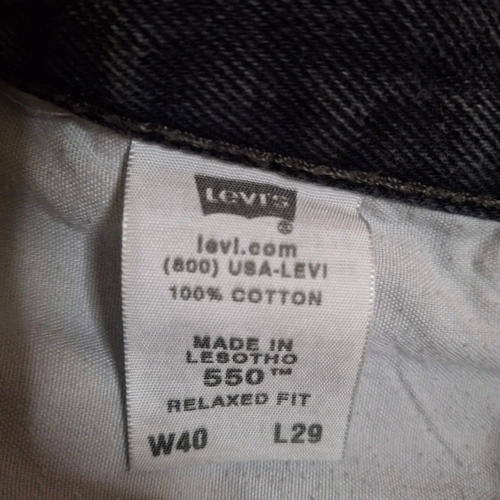 VTG Levis 550 Relaxed Fit Black Jeans Mens 40x29* Cotton Denim Tapered Leg Y2K